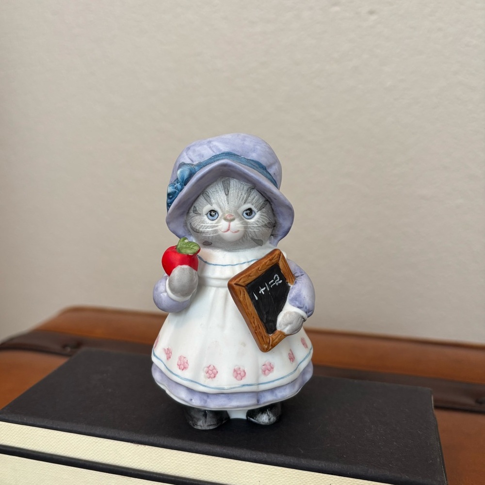 Kitty Cucumber circa 1988, Charming Teacher Figurine